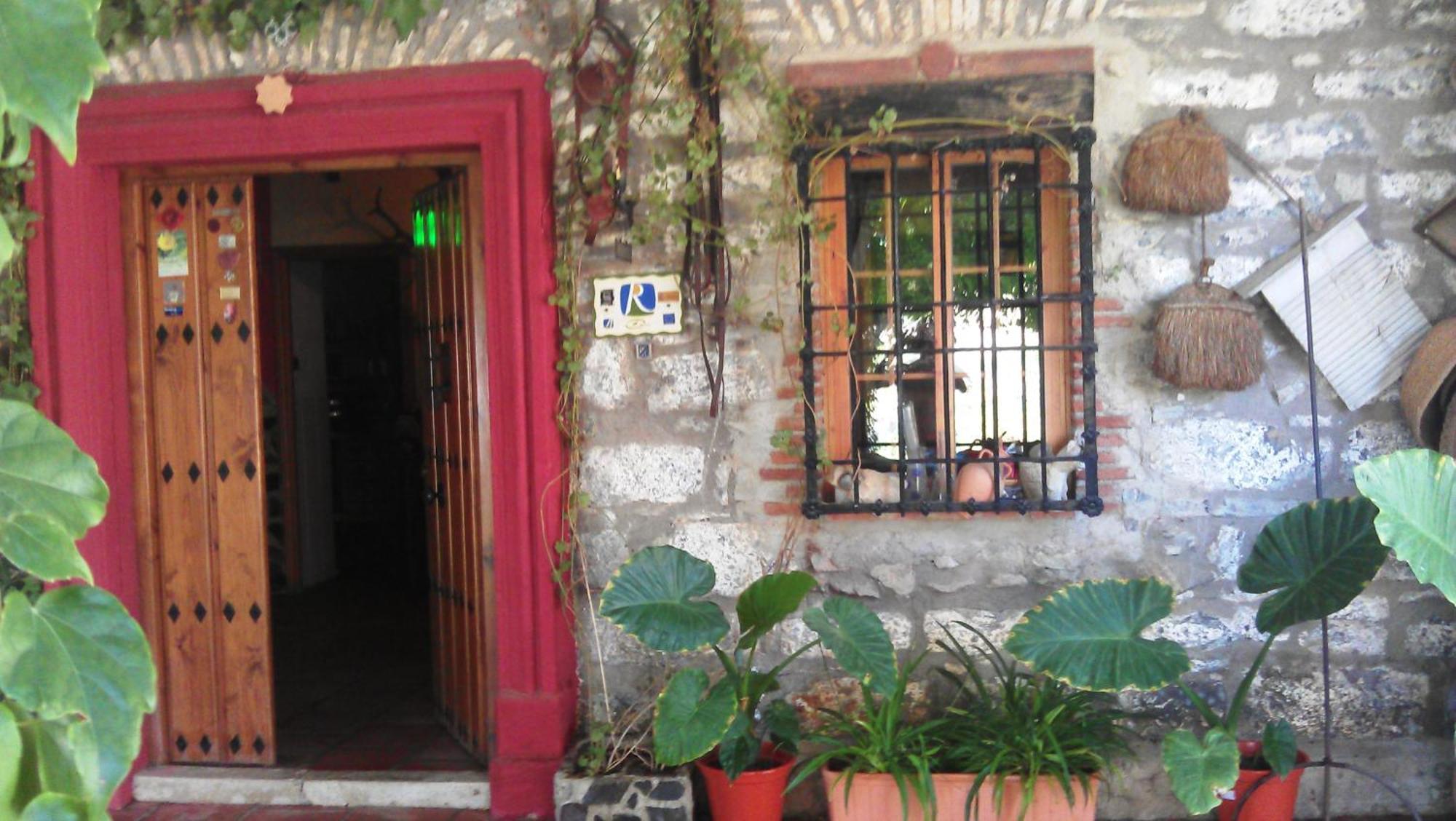 Alojamiento Rural La Caseria De Piedra Restaurante Jaen Ngoại thất bức ảnh