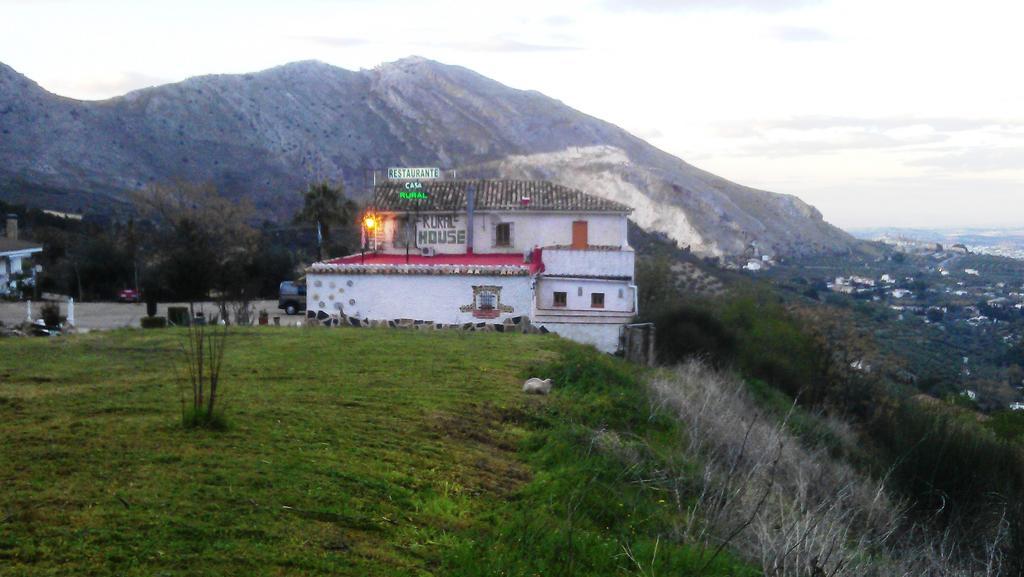 Alojamiento Rural La Caseria De Piedra Restaurante Jaen Ngoại thất bức ảnh