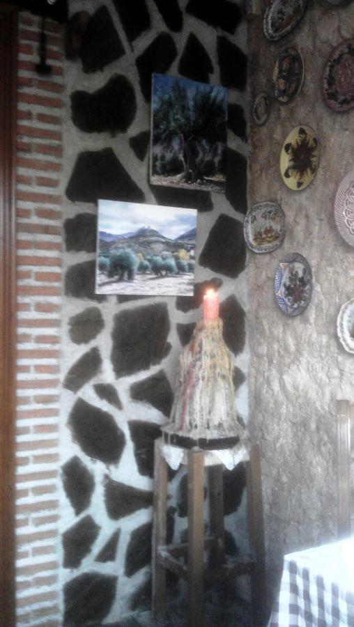 Alojamiento Rural La Caseria De Piedra Restaurante Jaen Ngoại thất bức ảnh